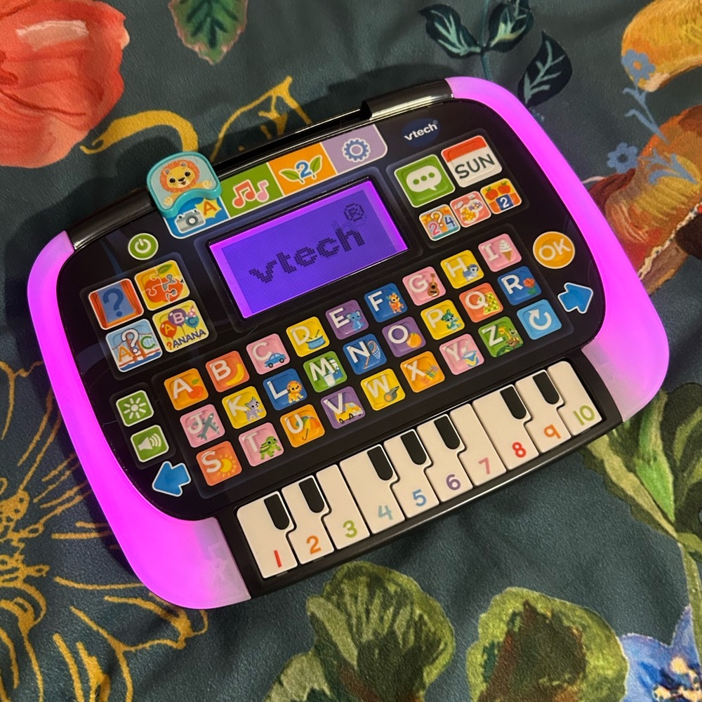 VTech Little Apps Light Up Tablet Like New
